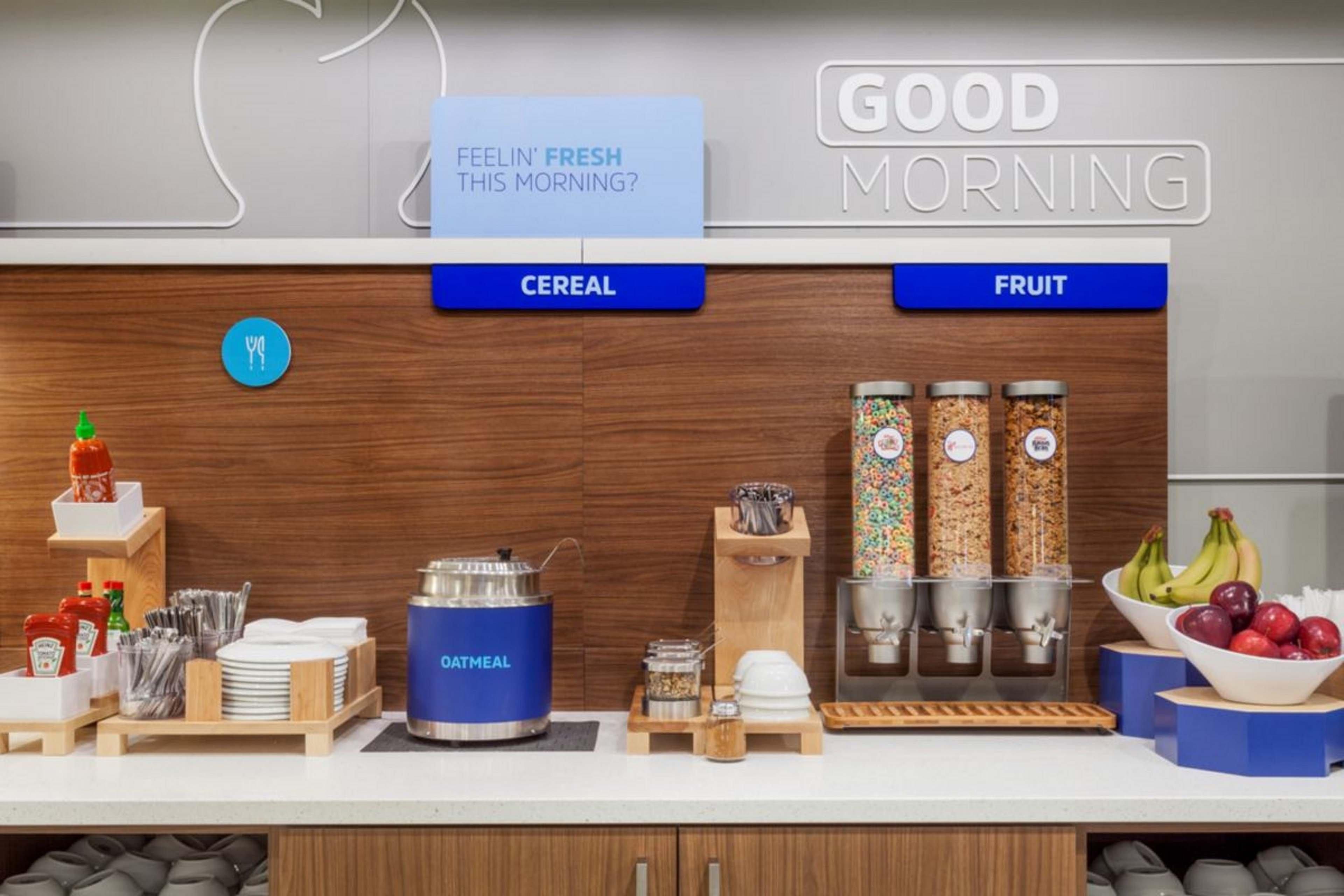 Holiday Inn Express Hotel & Suites Meadowlands Area By Ihg Carlstadt Eksteriør billede